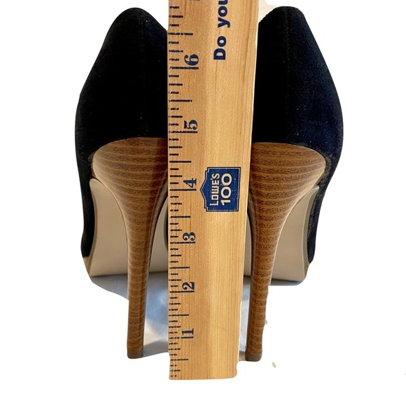 NWOTB - Delicious Sexy Black Suede Platform Pumps Size 8.5 - Picture 9 of 9